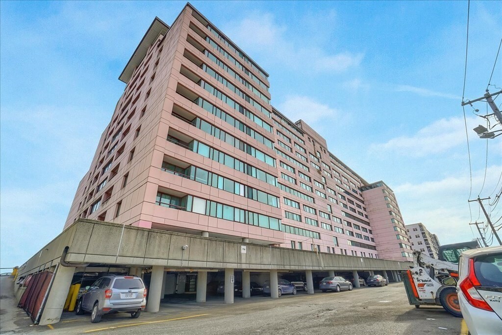 Property Photo: 350 Revere Beach Blvd 8R MA 02151