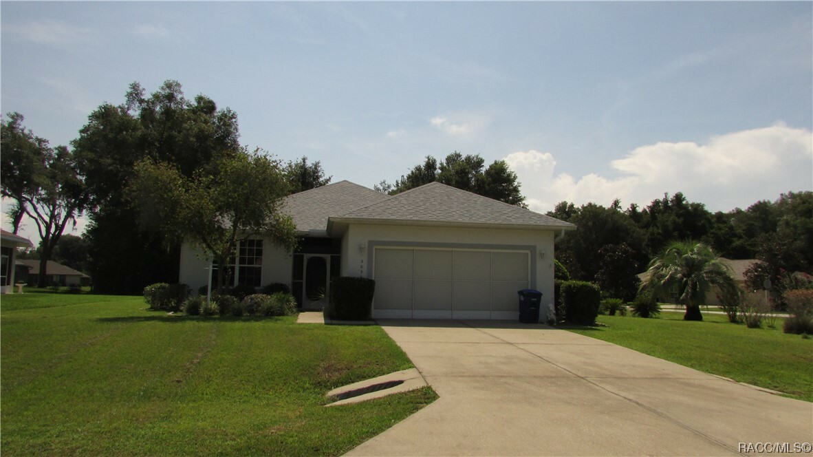 Property Photo:  3050 N Folkestone Loop  FL 34442 