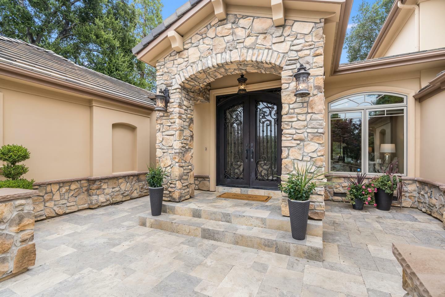 Property Photo: 15090 Park Drive CA 95070