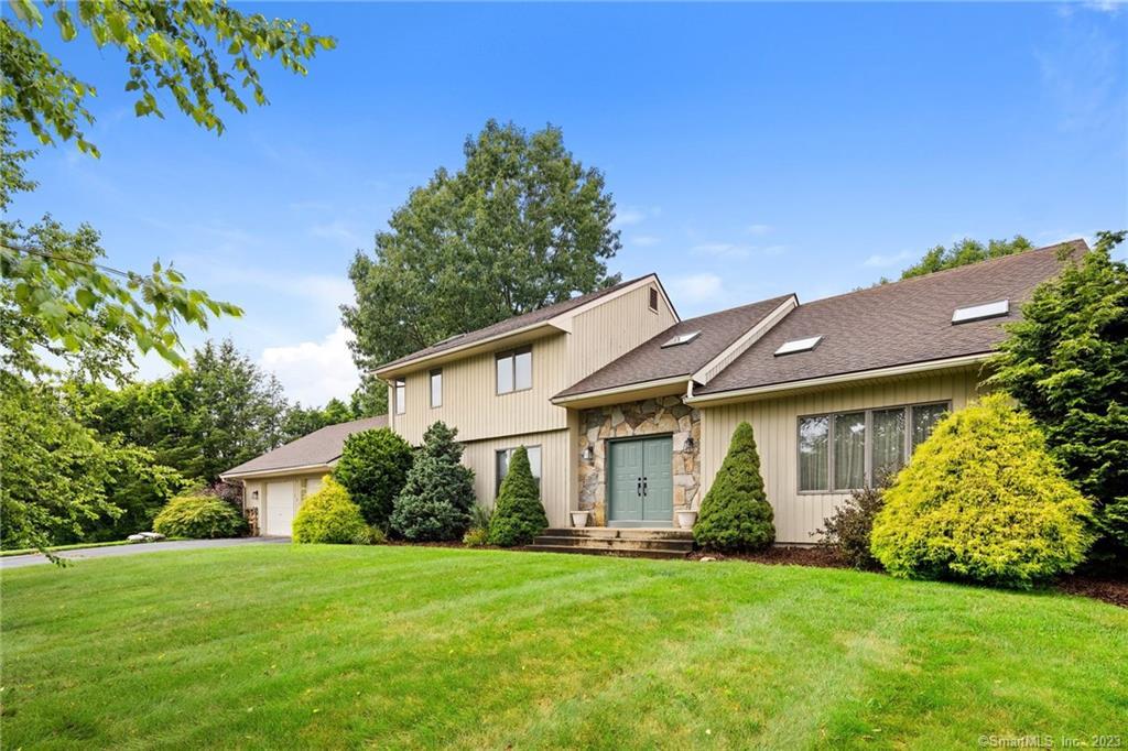Property Photo:  126 Oxford Drive  CT 06074 