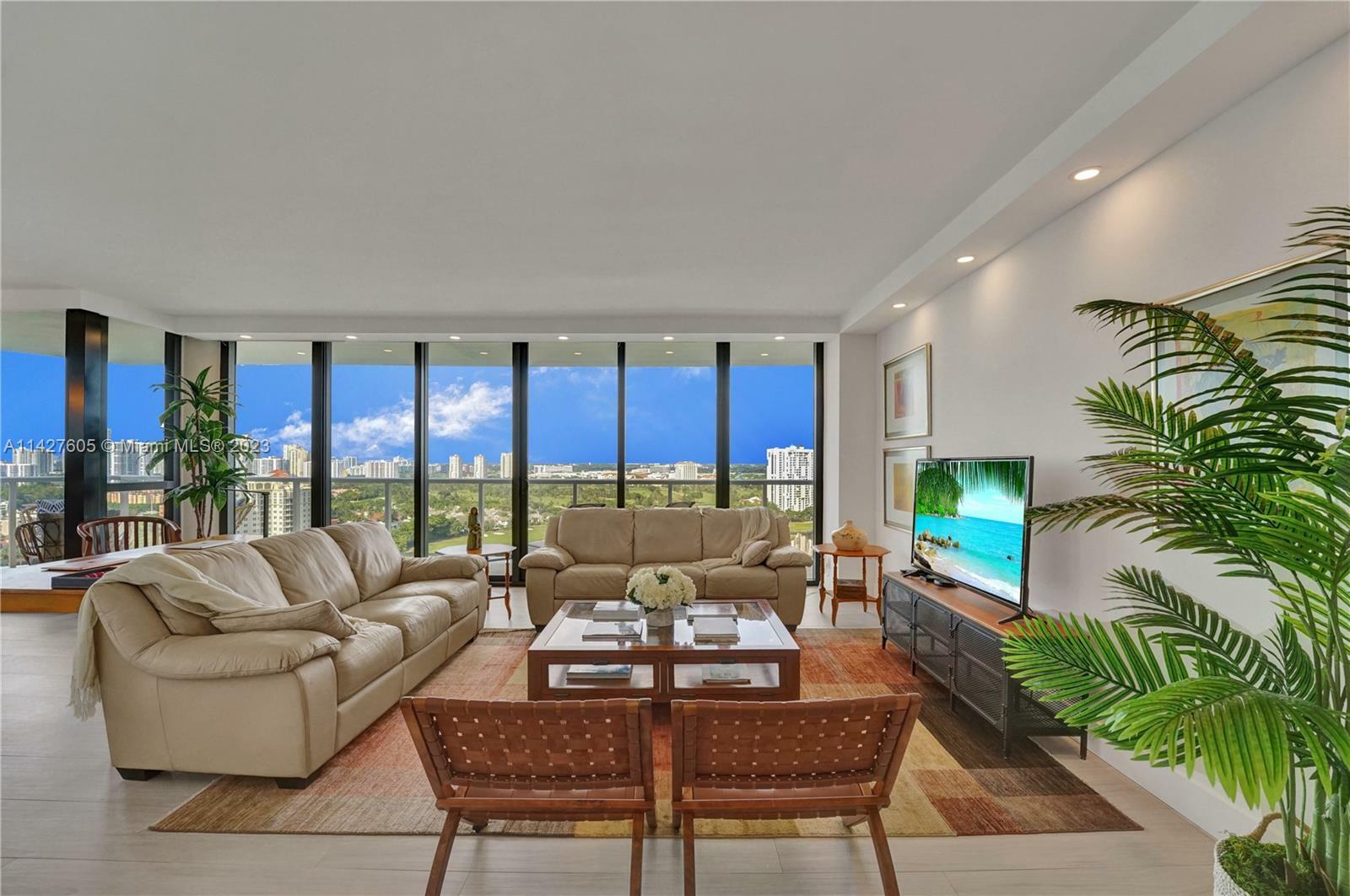 Property Photo: 20281 E Country Club Dr 2015 FL 33180