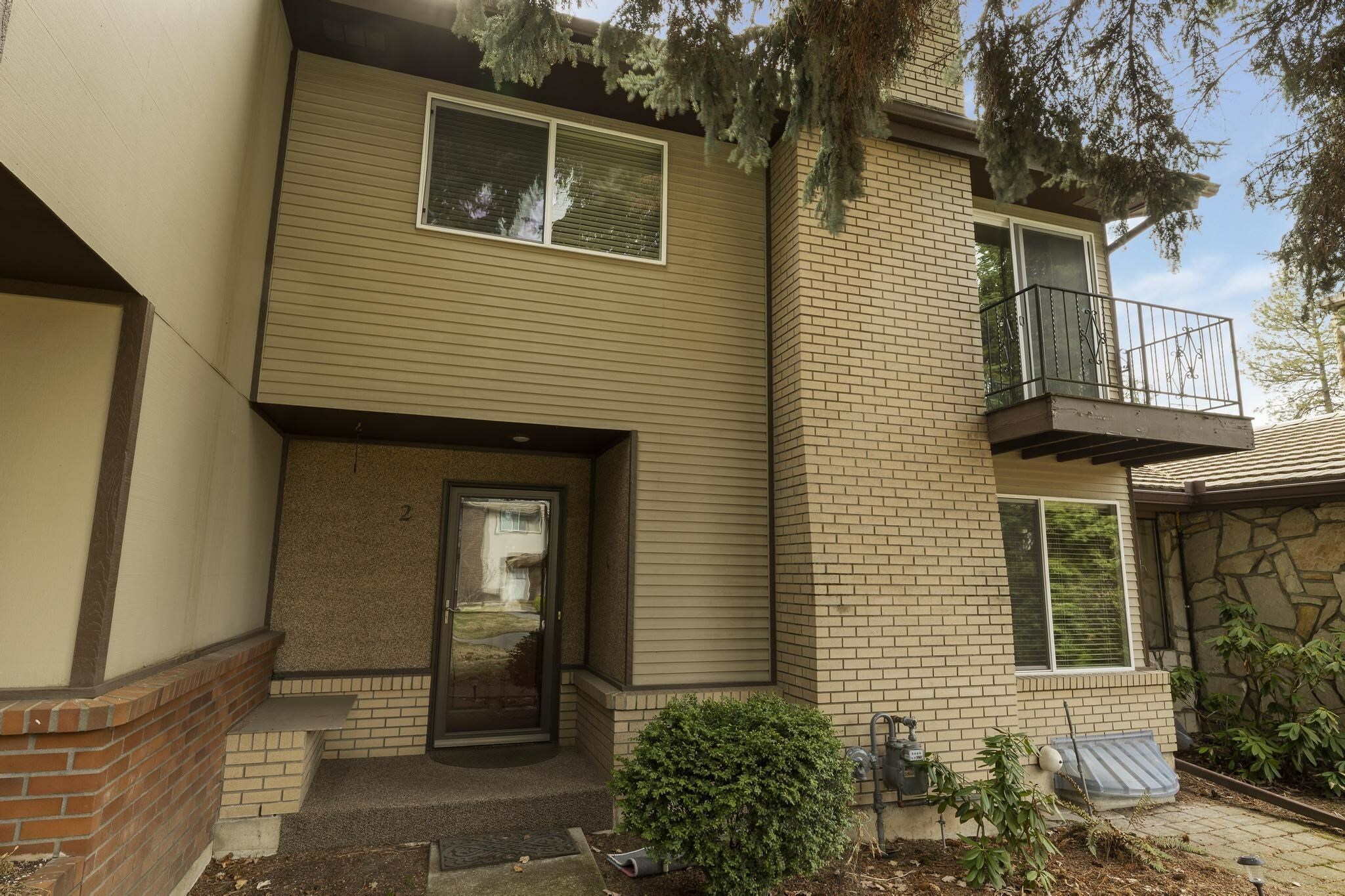 Property Photo: 12515 N Fairwood Dr 2 WA 99218