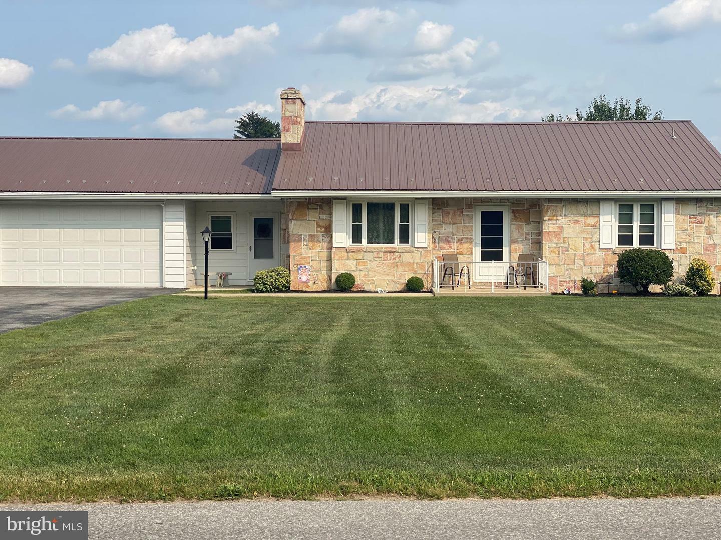 Property Photo:  8604 Pineville Road  PA 17257 