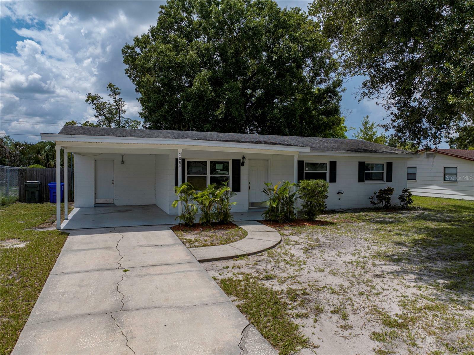 Property Photo:  2804 Kathryn Avenue  FL 33805 