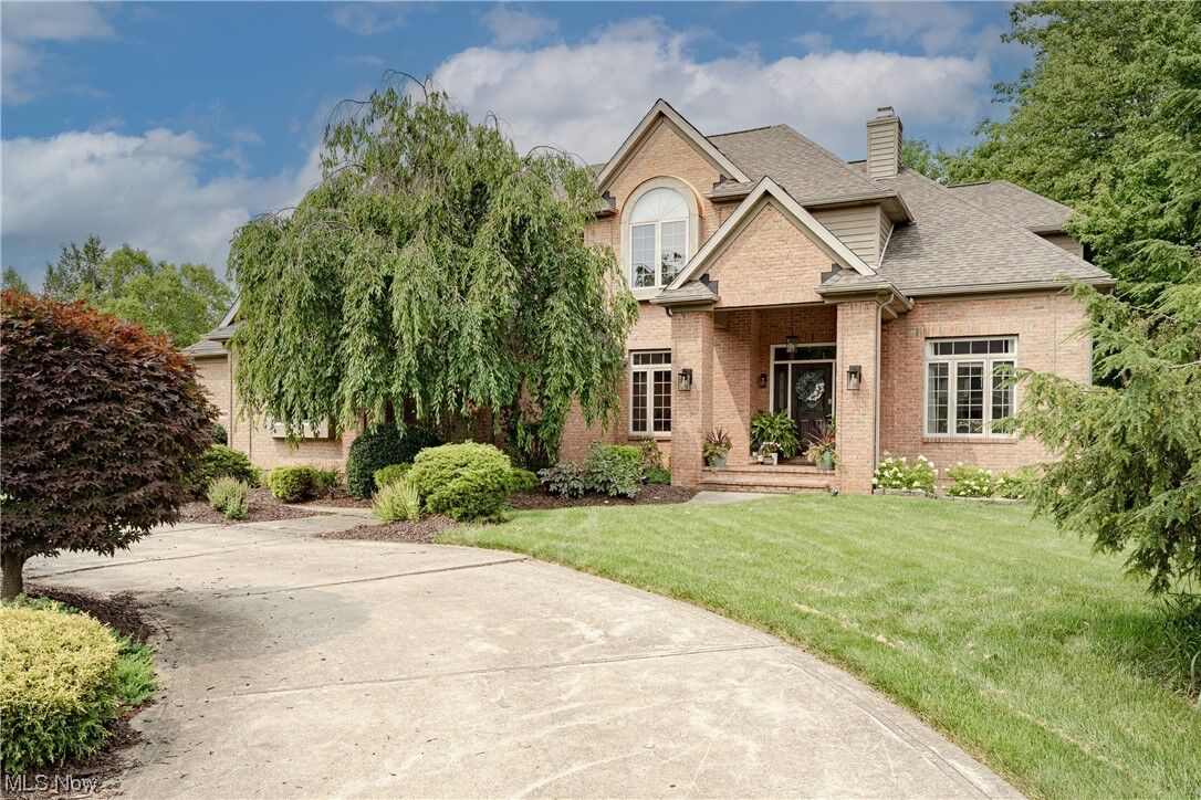 Property Photo: 19892 Shenandoah Ridge OH 44149