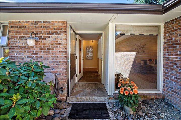 Property Photo:  4443 S 350th Street  WA 98001 