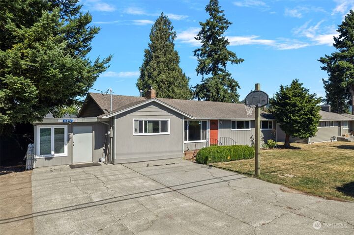 Property Photo: 16499 Britt Road WA 98273