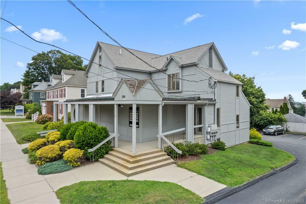 Property Photo: 348-350 Montauk Avenue CT 06320