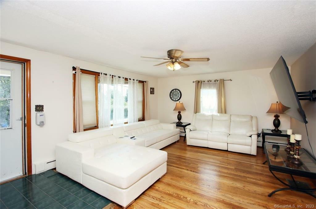 Property Photo:  82 Bradley Avenue  CT 06708 