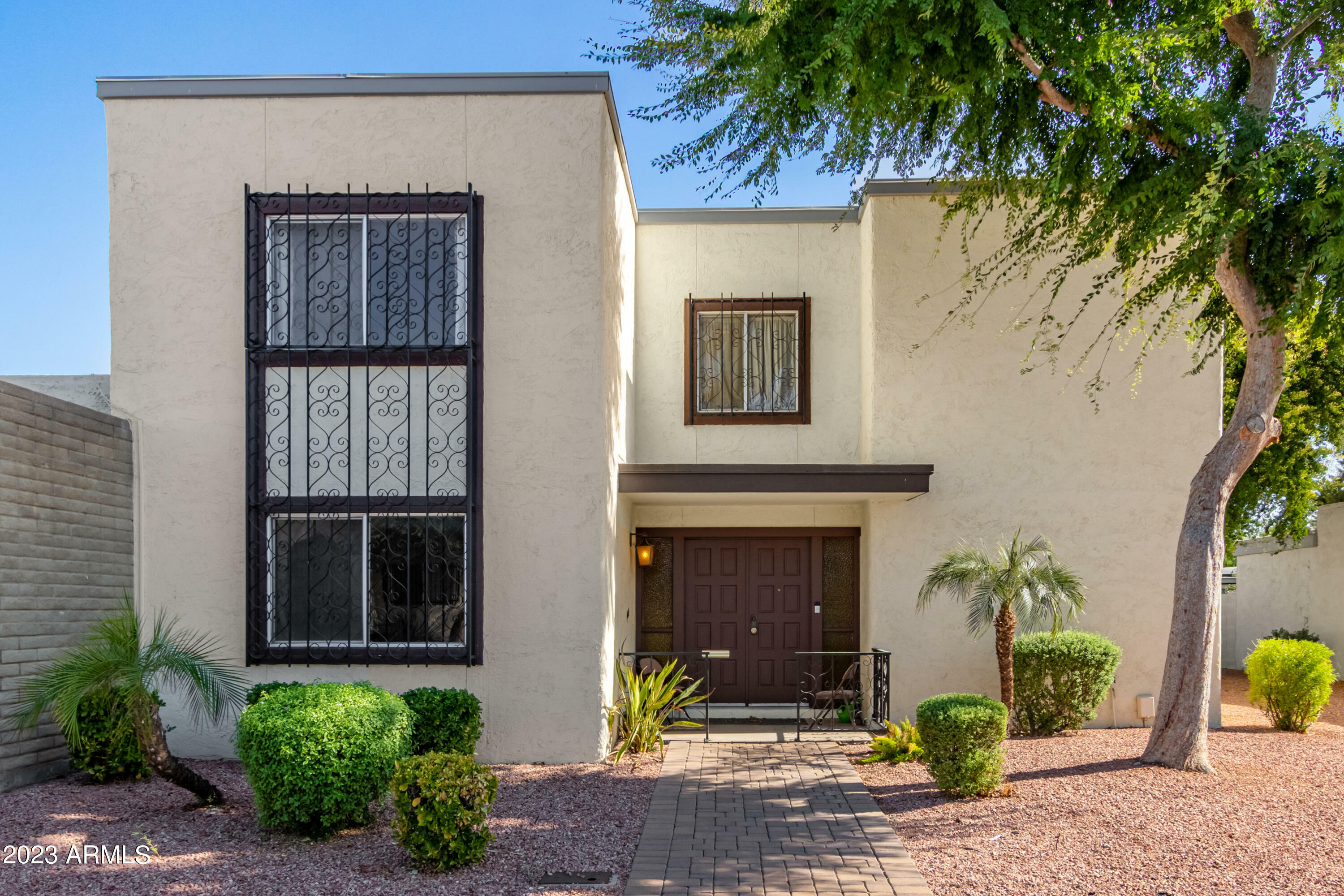 Property Photo:  1811 W Citrus Way  AZ 85015 