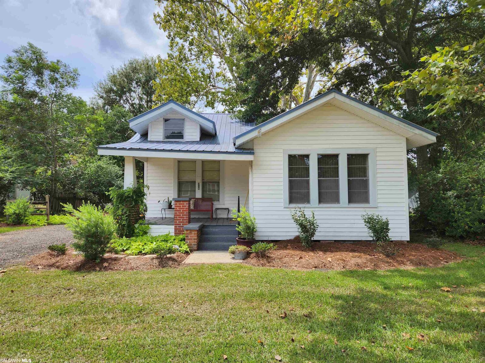 Property Photo: 218 4th Avenue AL 36502