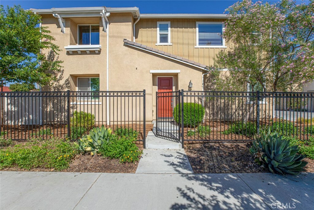 Property Photo:  8656 Winnetka Avenue  CA 91306 