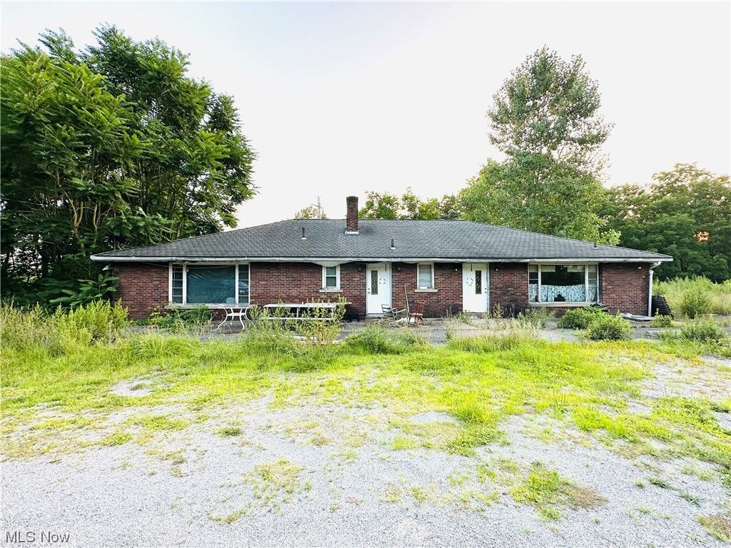 Property Photo:  484 Brookfield Avenue  OH 44438 