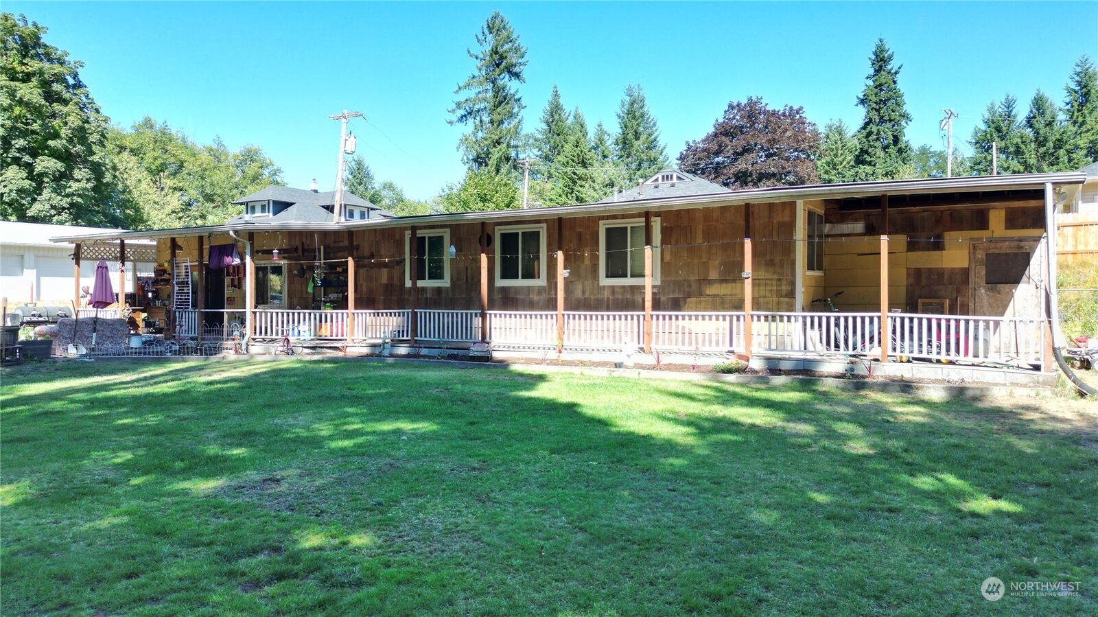 4 bed Winlock home for sale 410 SW Canyon Loop, Winlock, WA 98596