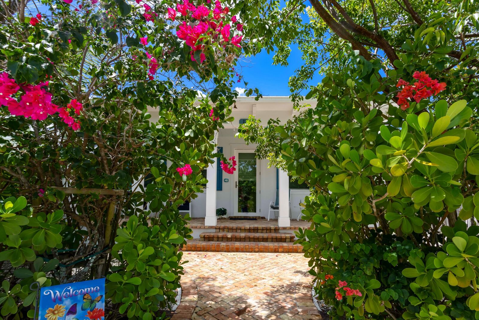 Property Photo:  11990 SE Plutus Avenue  FL 33455 