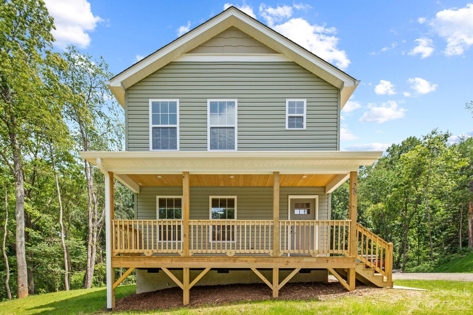 Property Photo: 28 Whittier Drive NC 28701