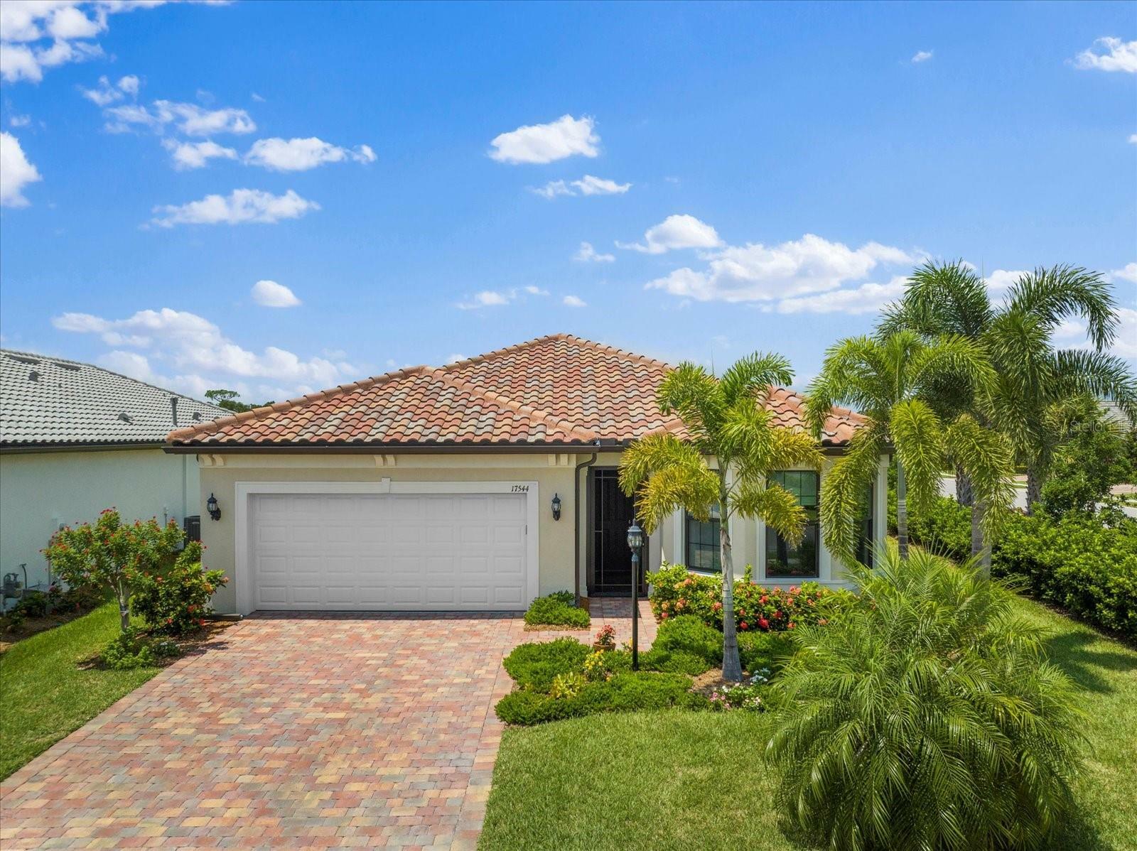 Property Photo:  17544 Colebrook Circle  FL 34202 