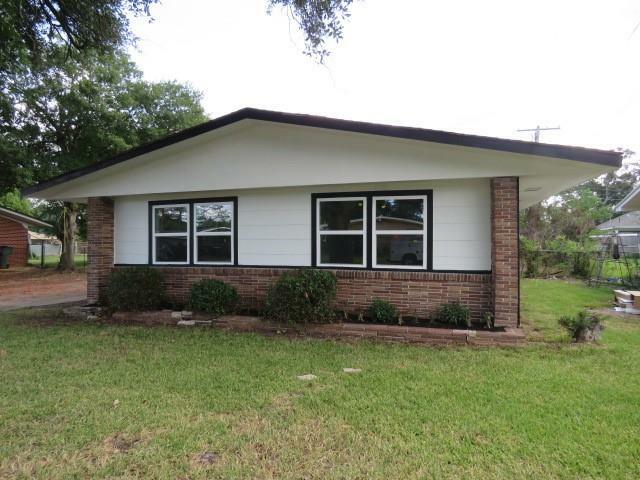 Property Photo:  4224 Philmont Avenue  TX 77642 