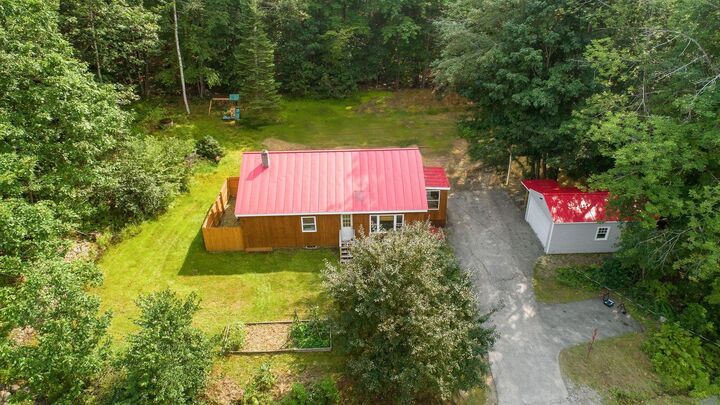 Property Photo: 85 Bradford Road NH 03782