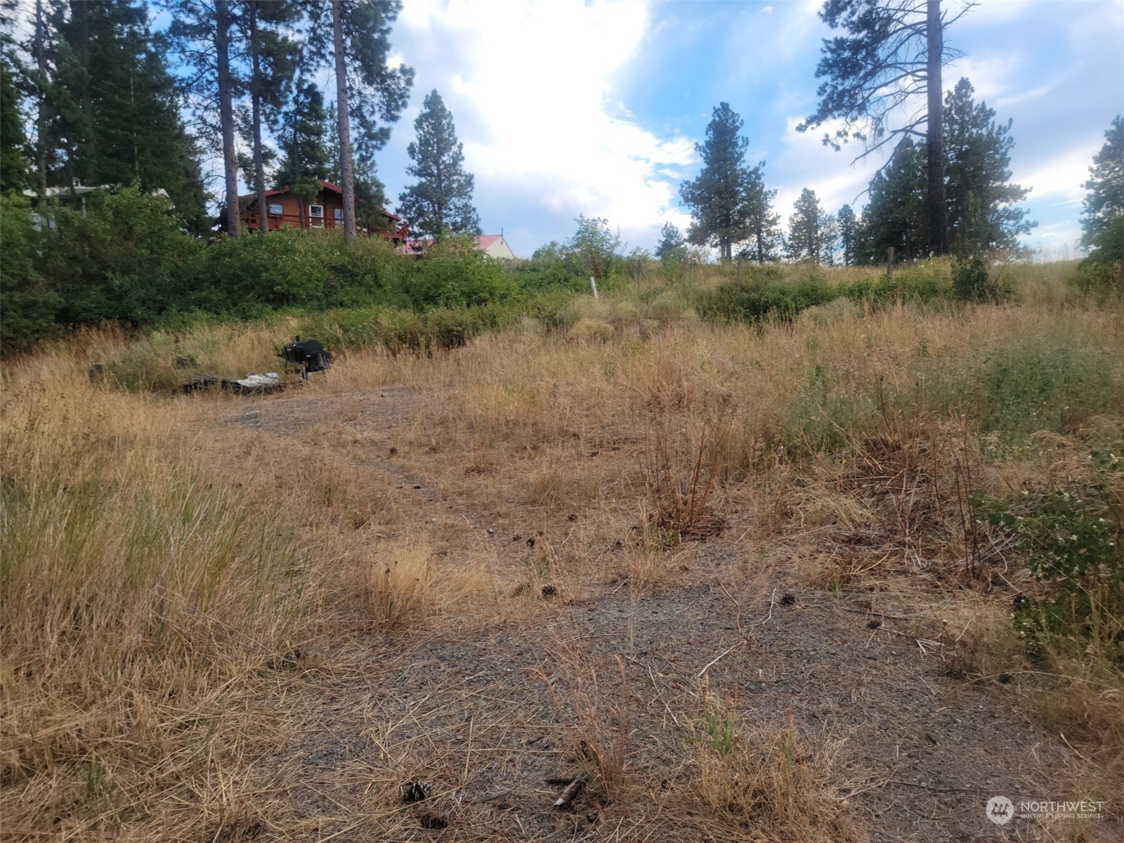 Property Photo: 690 Morrison Canyon Lane WA 98922
