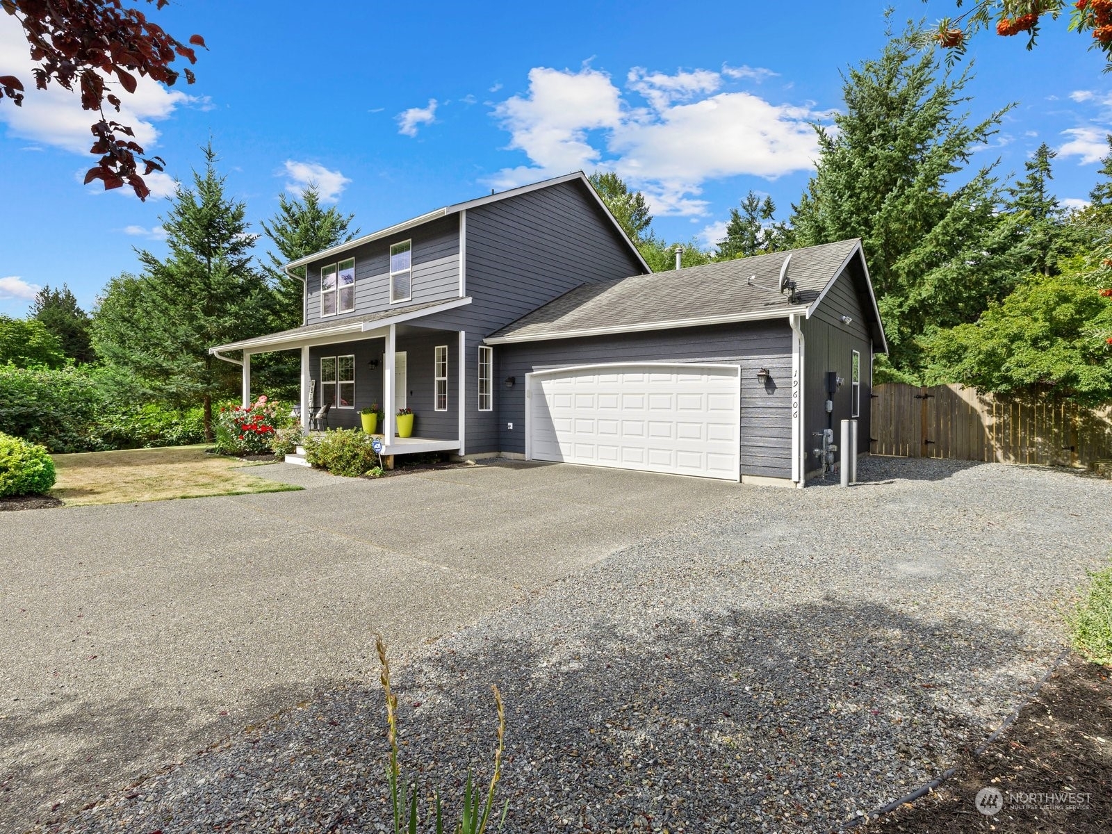 Property Photo:  19606 45th Drive NE  WA 98223 