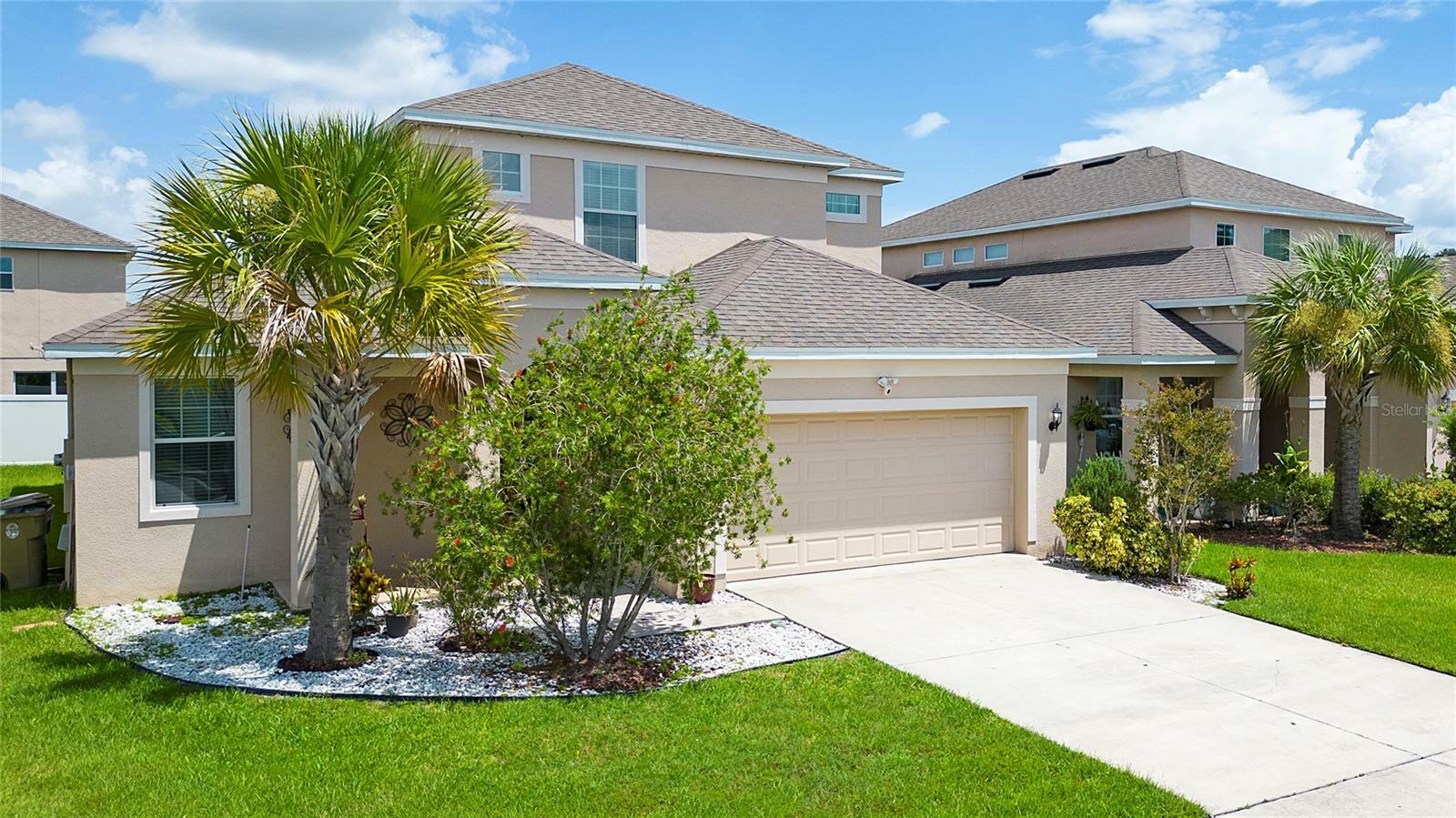 Property Photo:  612 Star Magnolia Drive  FL 34744 