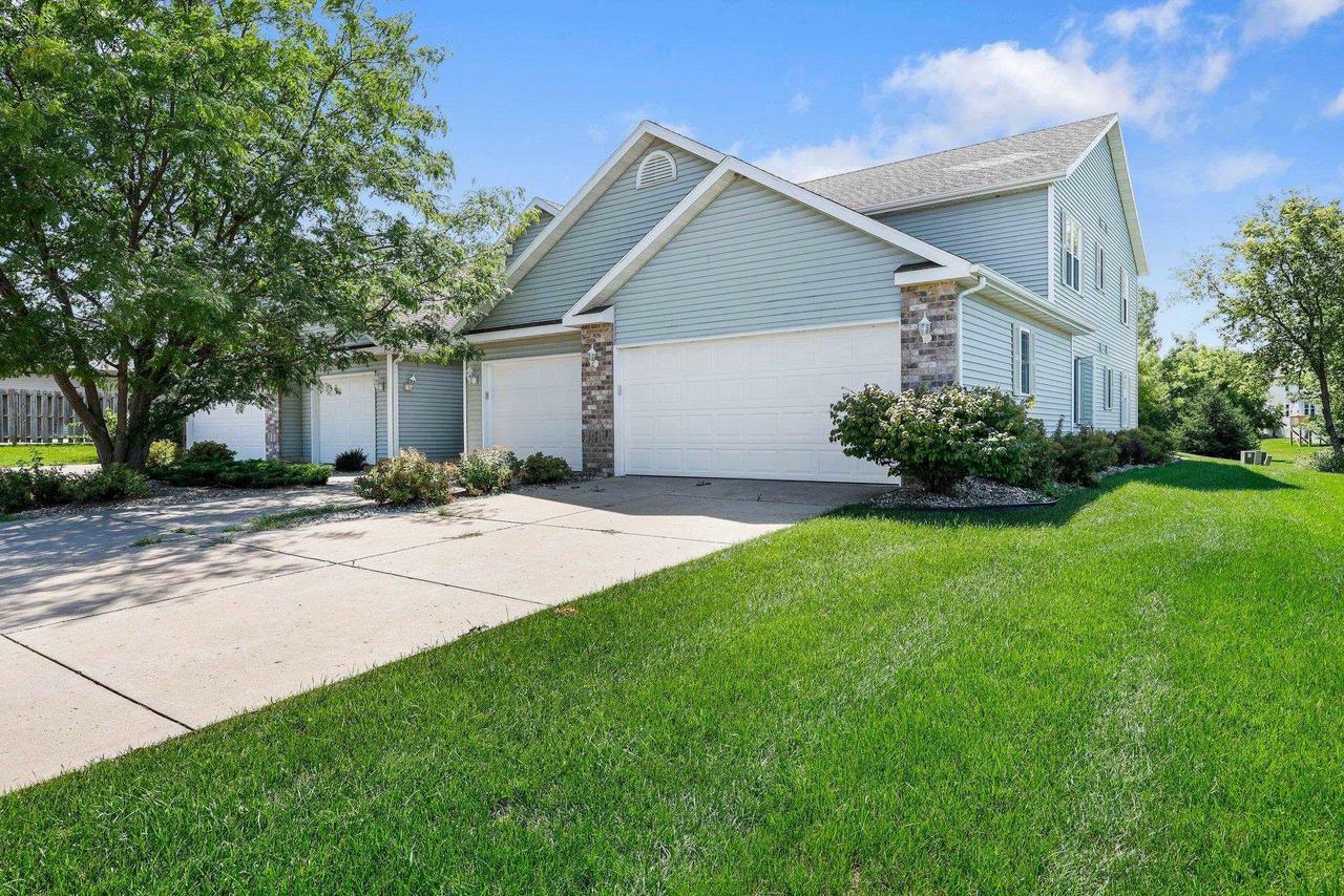 Property Photo:  202 Douglas Drive 202  WI 53521 