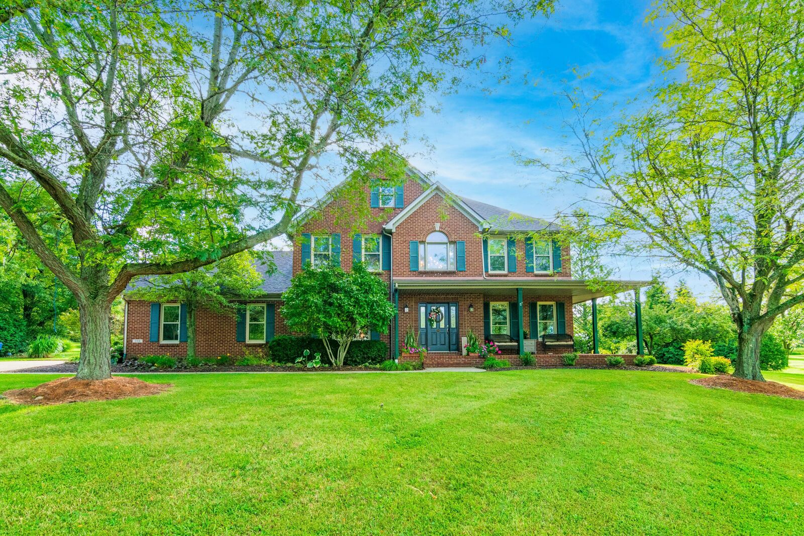 Property Photo: 208 Sandlewood Pointe KY 40391