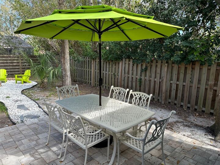 Property Photo: 4911 80th Ave Cir E FL 34243