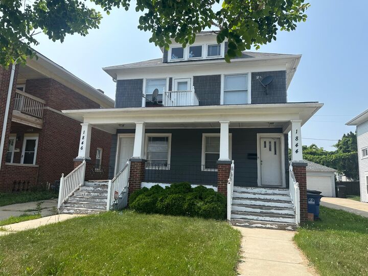 1844 Taylor Ave 1846  Racine WI 53403 photo