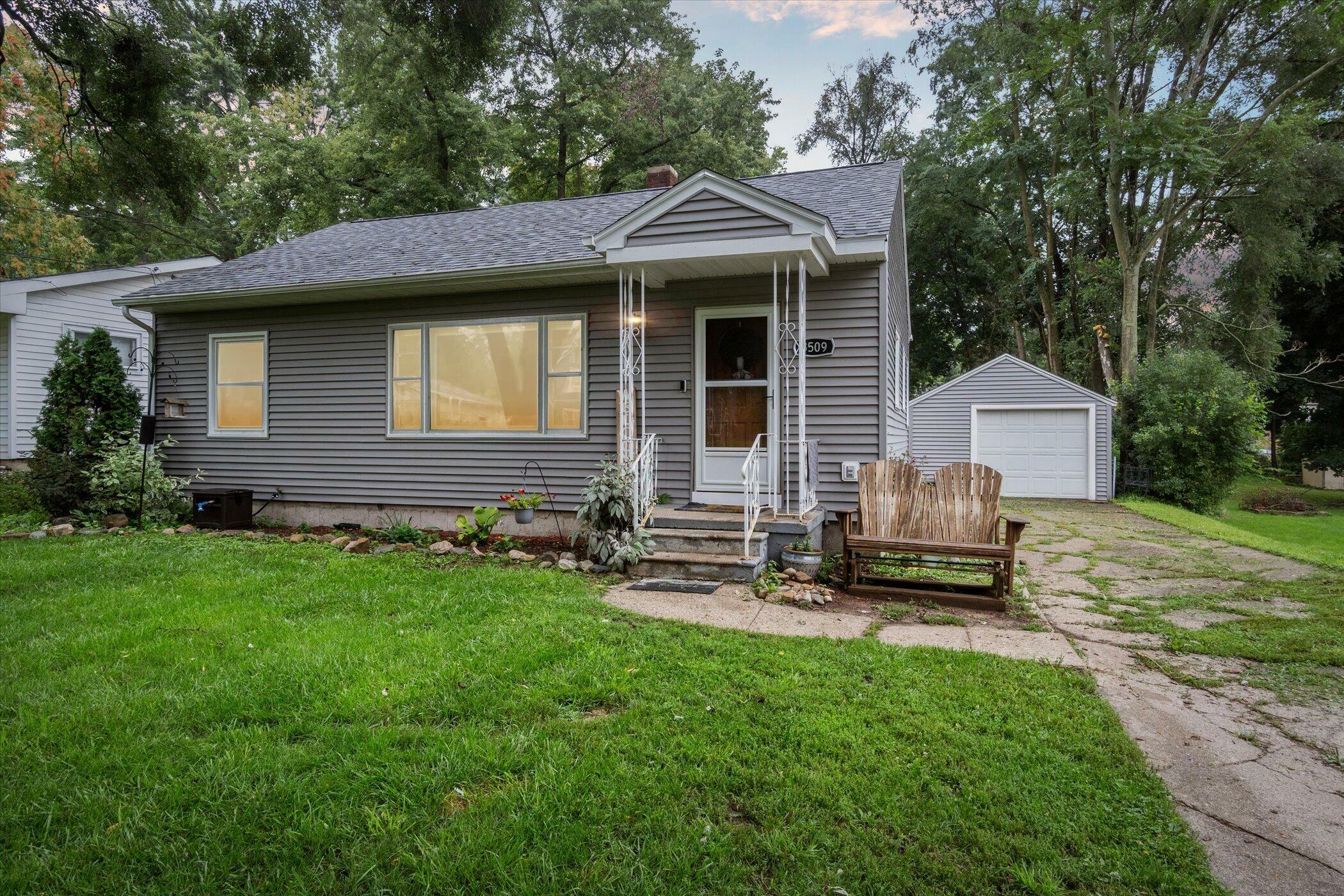 Property Photo:  3509 Harding Road  MI 49203 