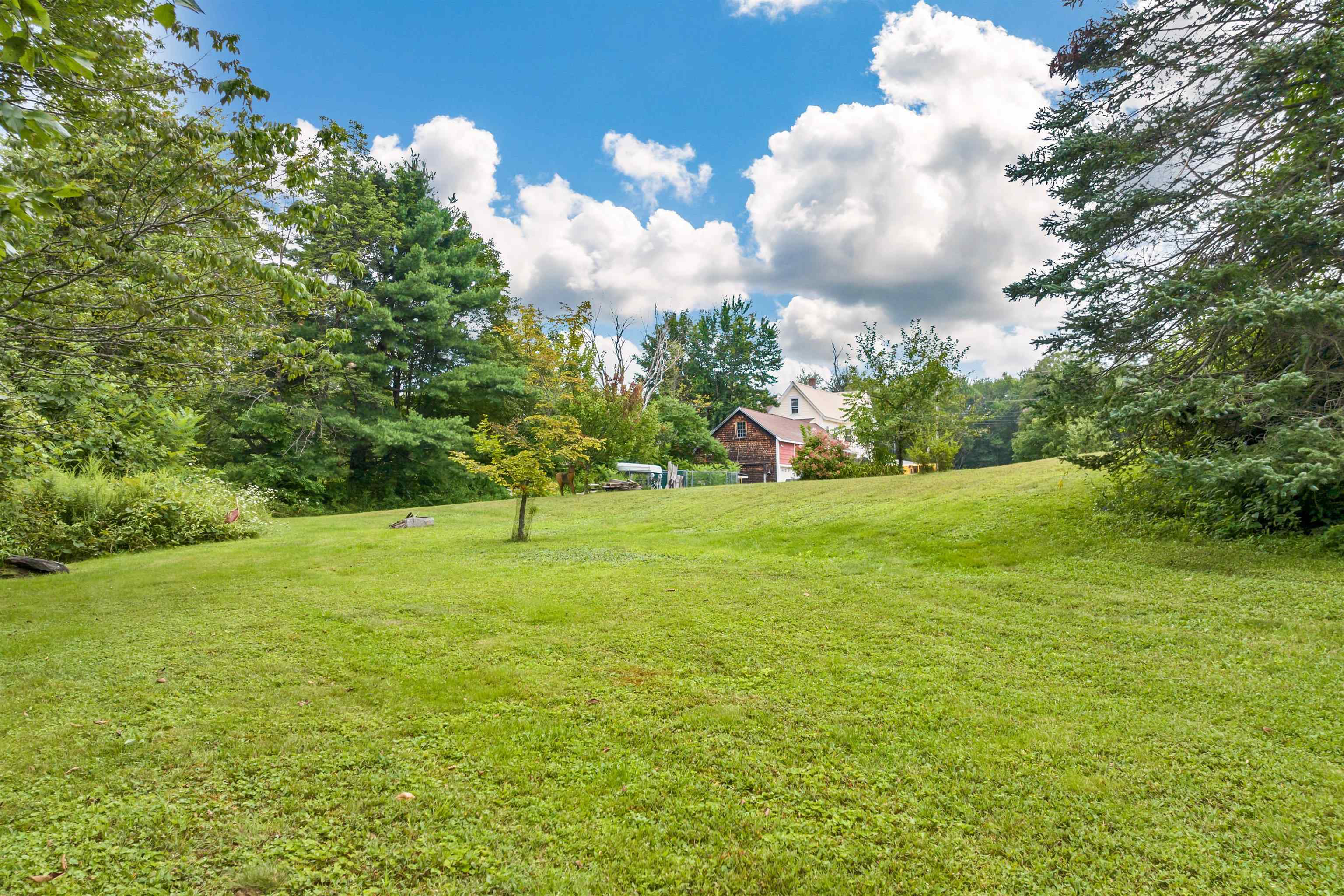 Property Photo:  69 S Barnstead Road  NH 03225 