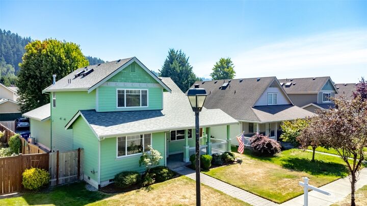 Property Photo:  4533 152nd Avenue Ct E  WA 98390 