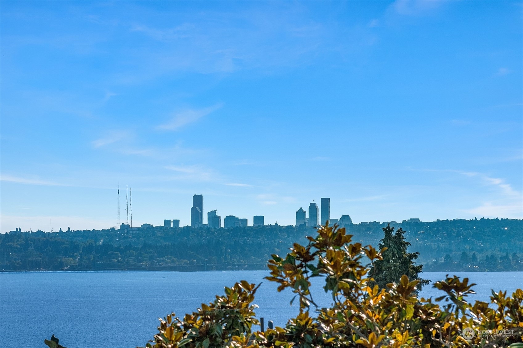 Property Photo: 412 11th Avenue W WA 98033