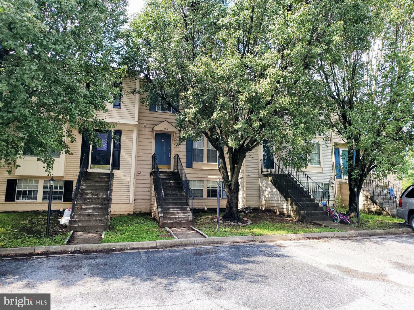 Property Photo:  104 Township Court  VA 22655 