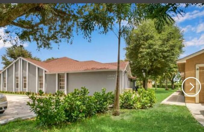 Property Photo:  13974 Folkestone Circle  FL 33414 