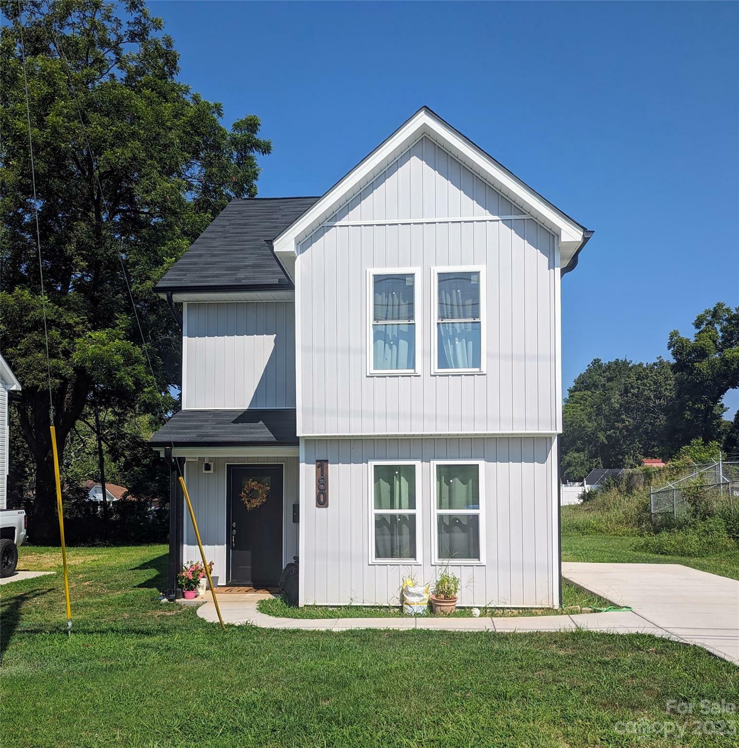 Property Photo:  180 S Craige Street  NC 28144 