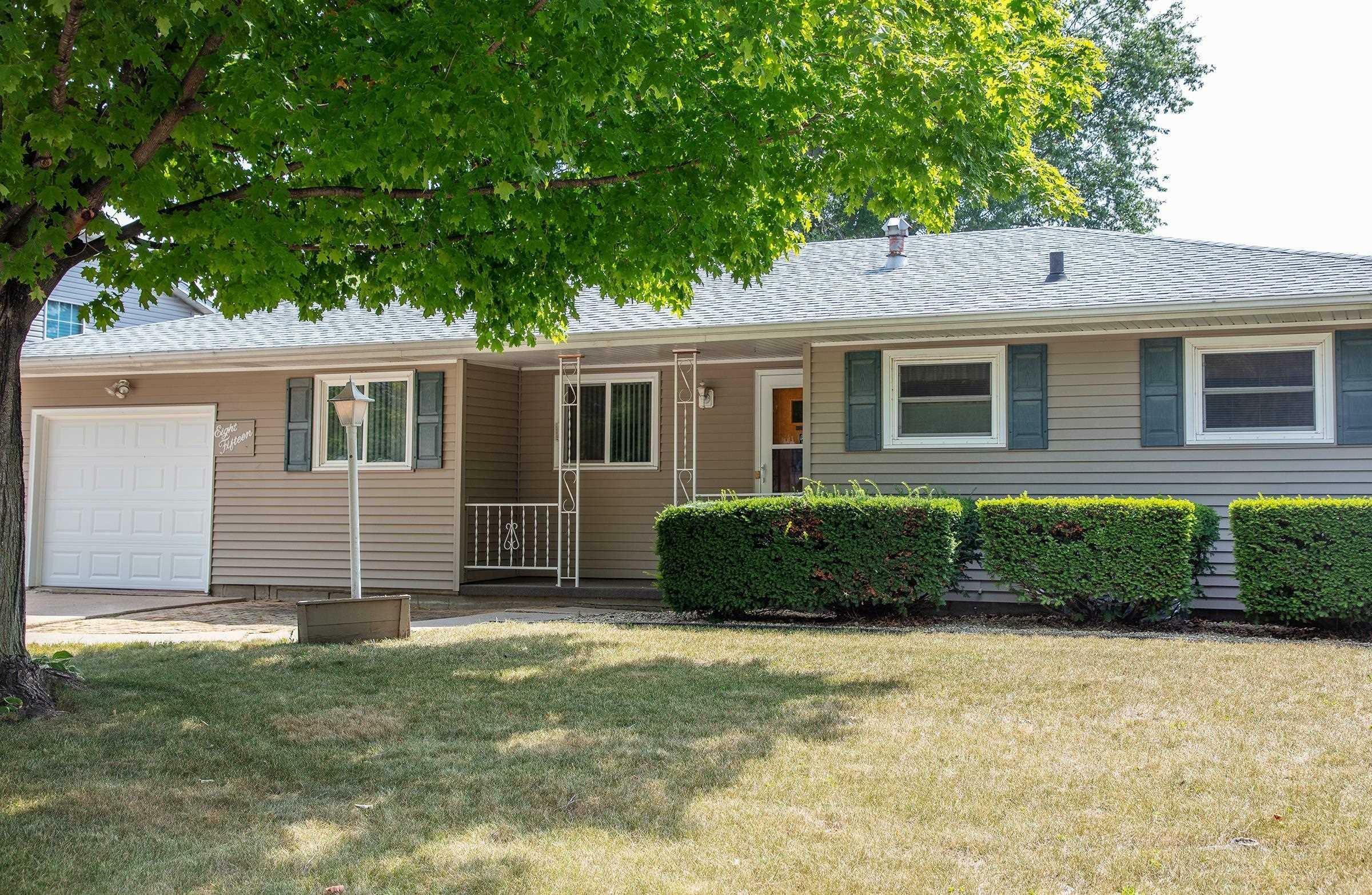 Property Photo:  815 NW Greenfield Ave  IA 50677 
