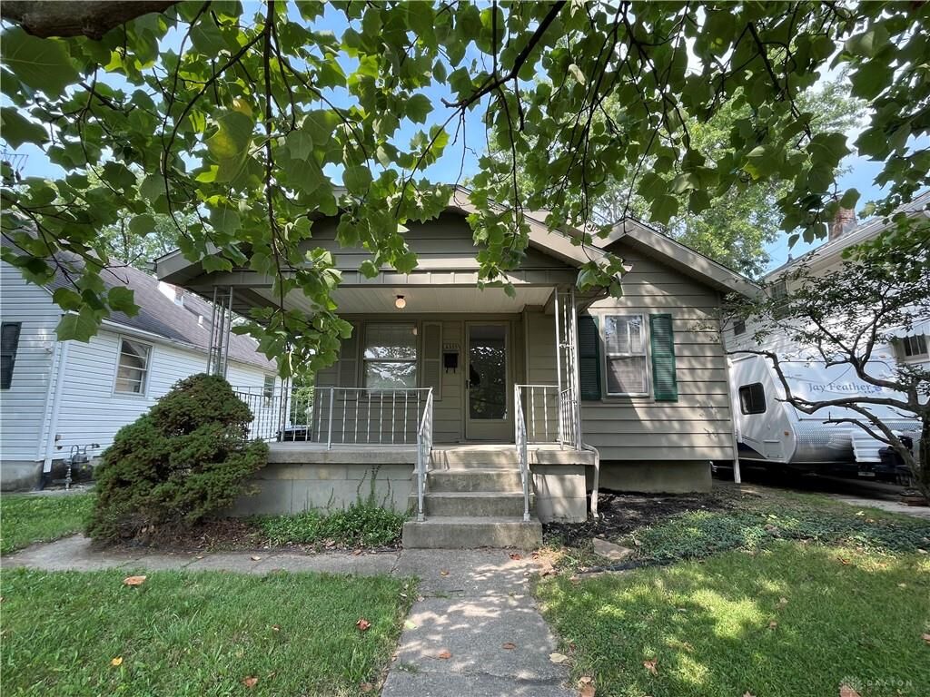 Property Photo: 2335 Mundale Avenue OH 45420