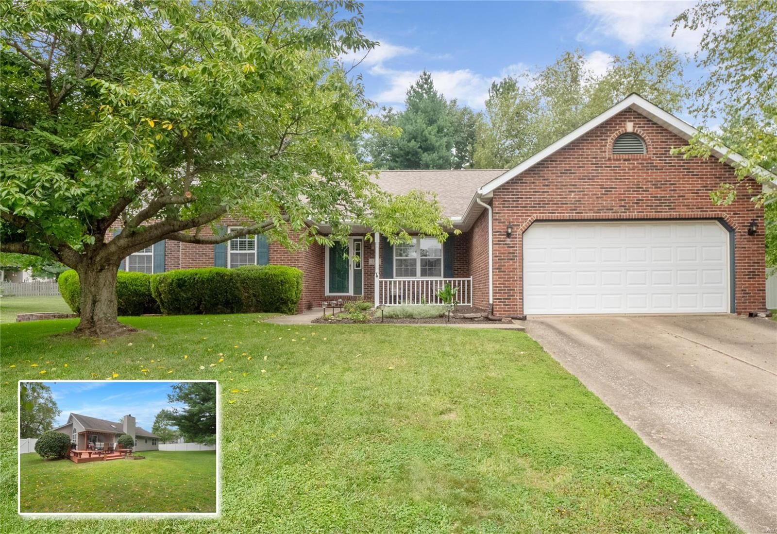 Property Photo:  122 Hodgens Mill Lane  IL 62269 