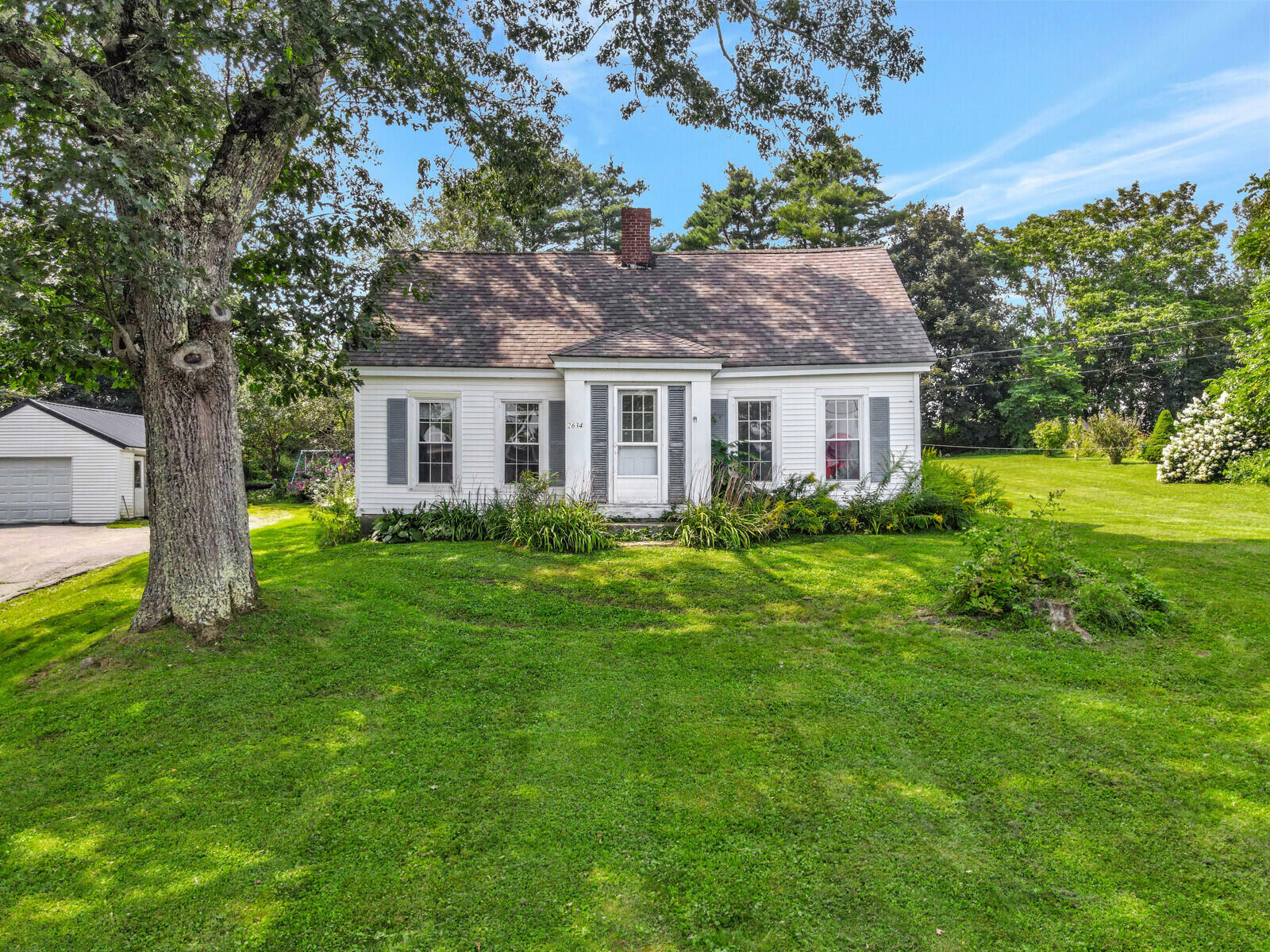 Property Photo: 2634 Middle Road ME 04330
