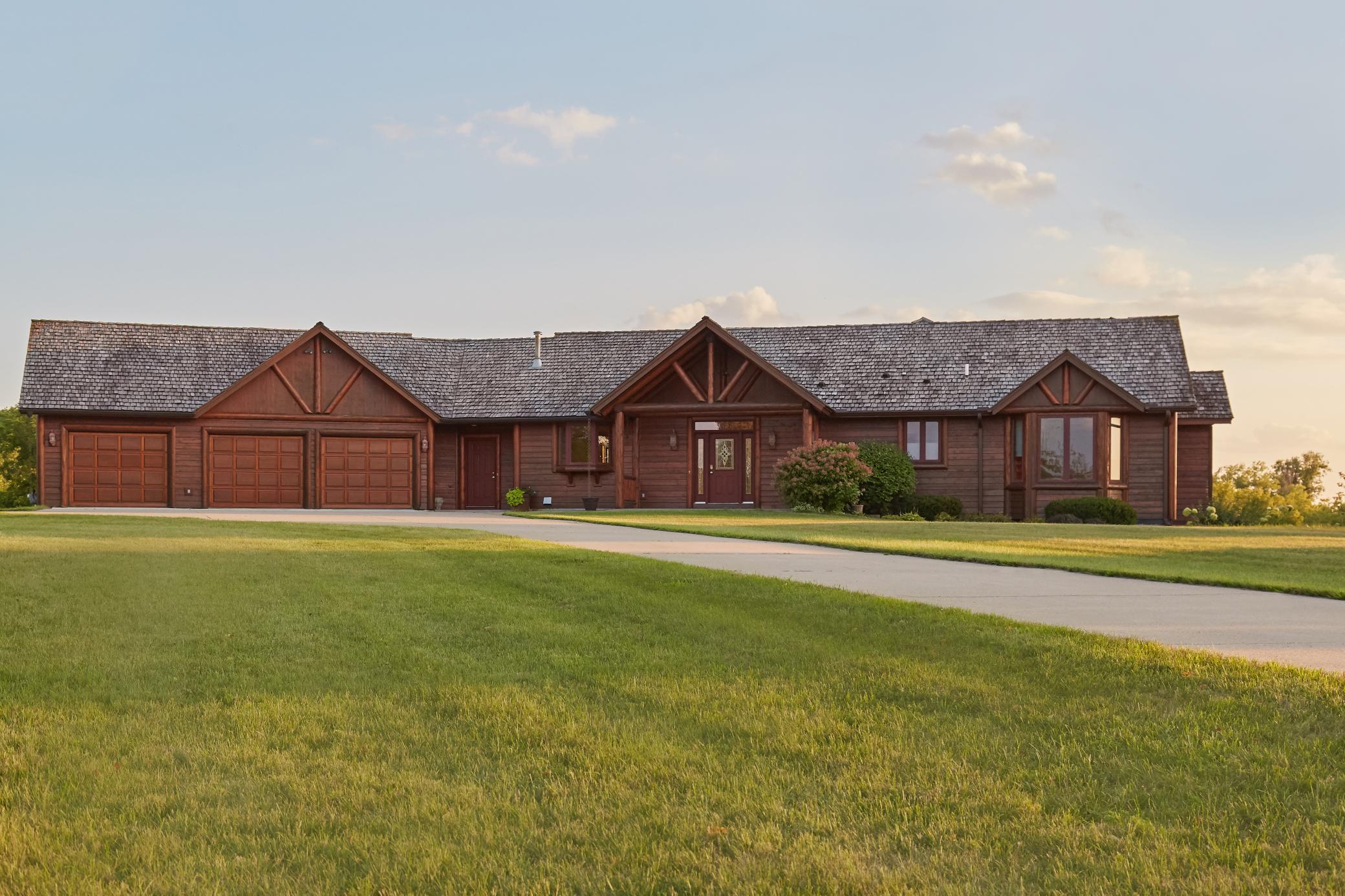 Property Photo:  20804 Vernon Avenue  MN 55372 