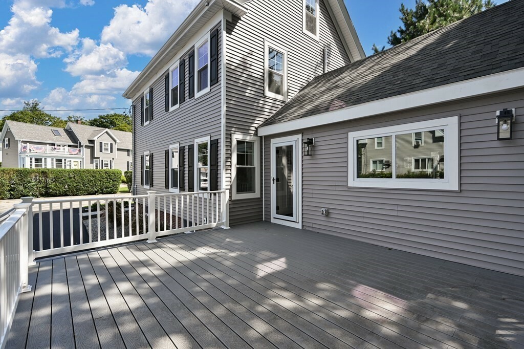 Property Photo:  121 Green Street  MA 01867 