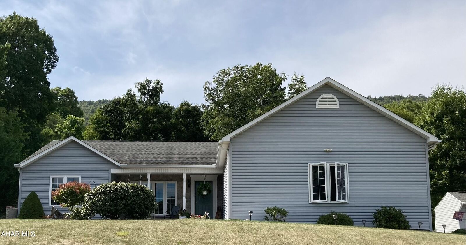 Property Photo: 127 Mount Airy Drive PA 15522
