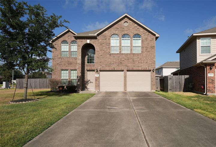 2319 Seahorse Bend Drive  Katy TX 77449 photo