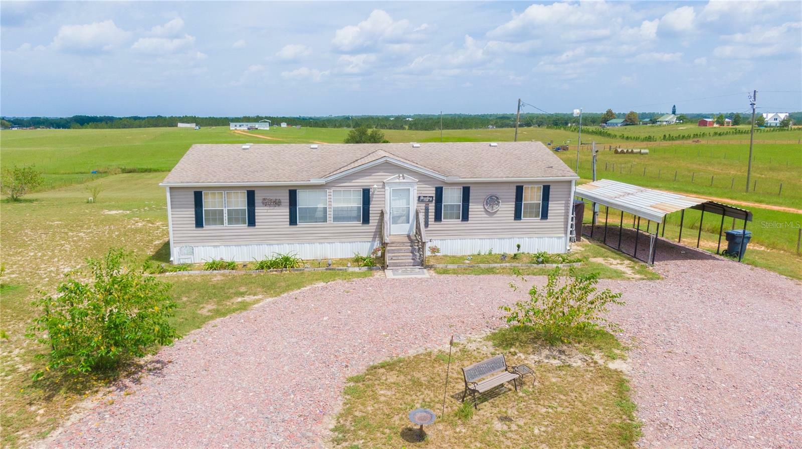 Property Photo:  252 N Lake Patrick Road  FL 33827 