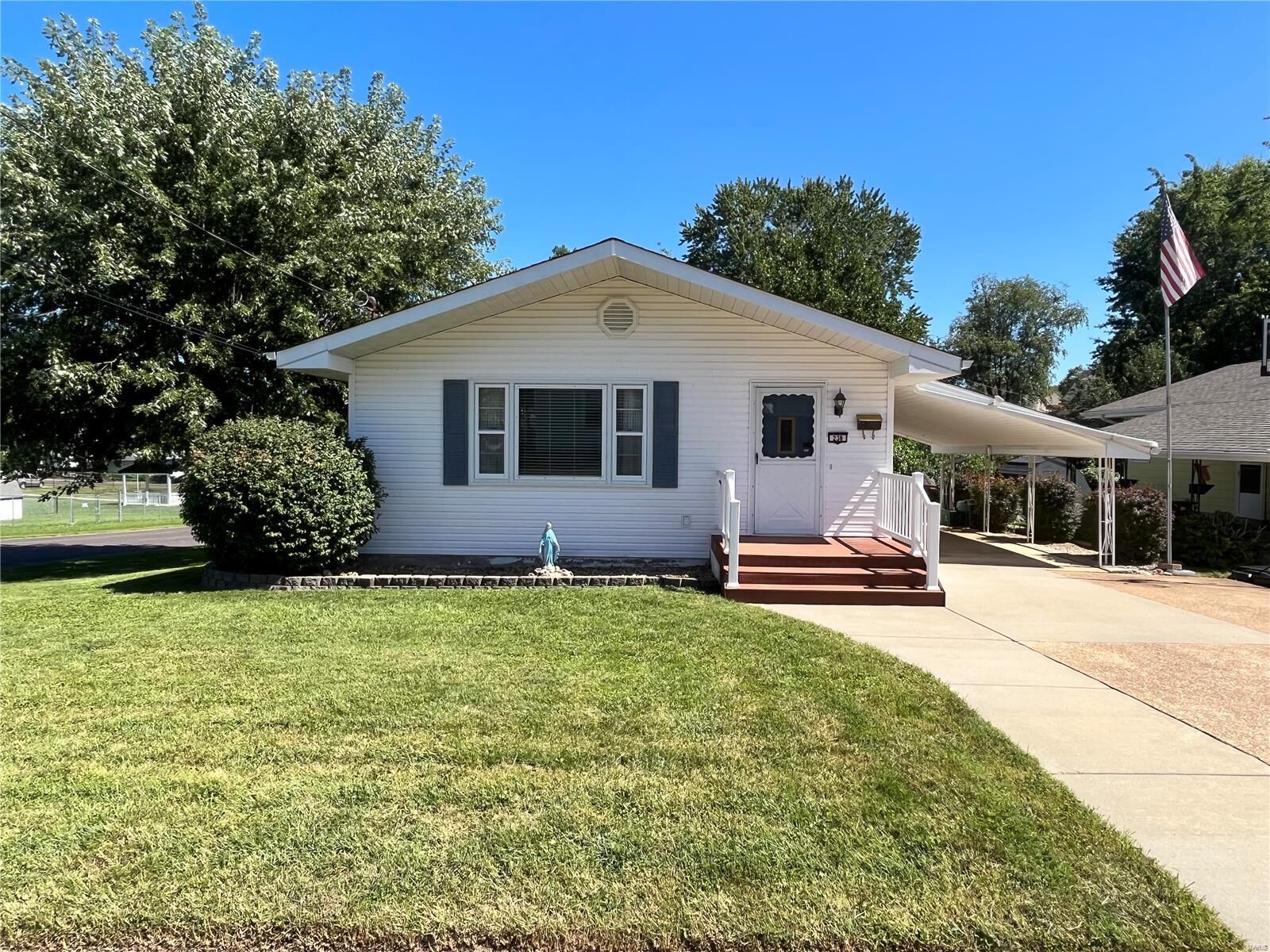 Property Photo:  238 Rand Street  MO 63090 