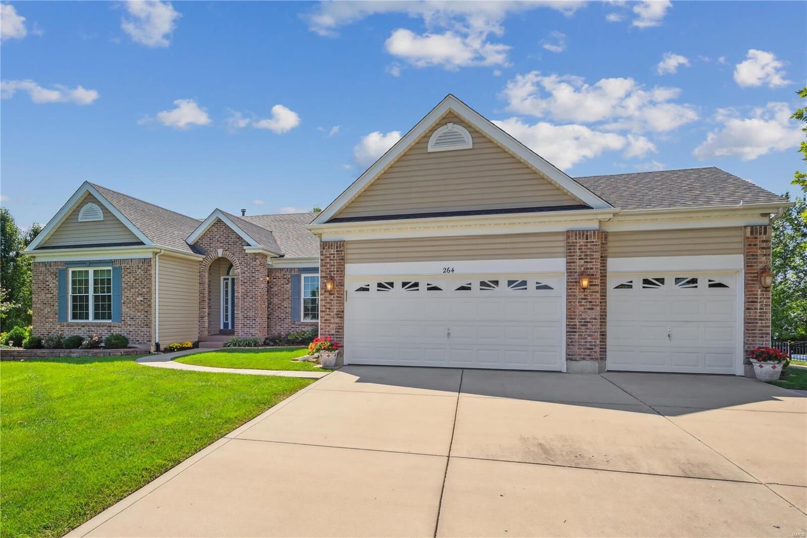 Property Photo:  264 Three Cedars Drive  MO 63367 
