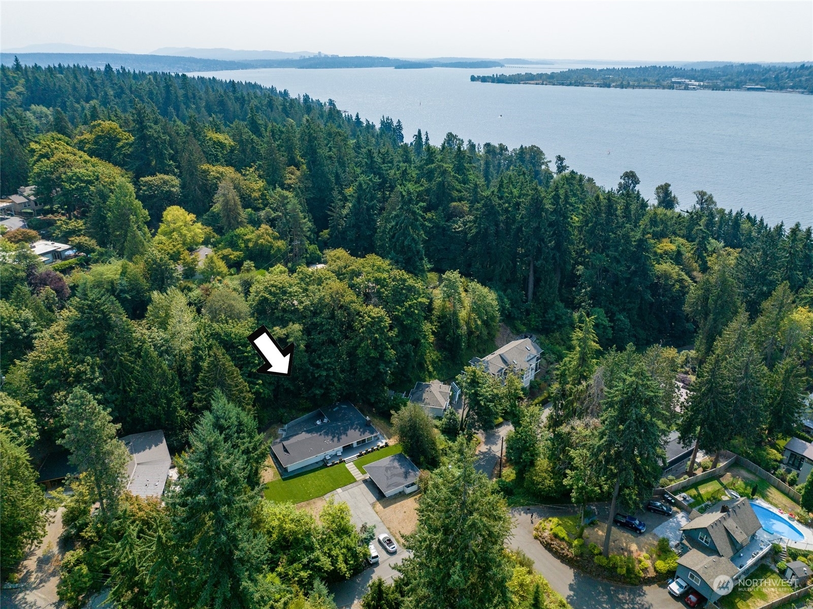 Property Photo:  12418 68th Avenue NE  WA 98034 