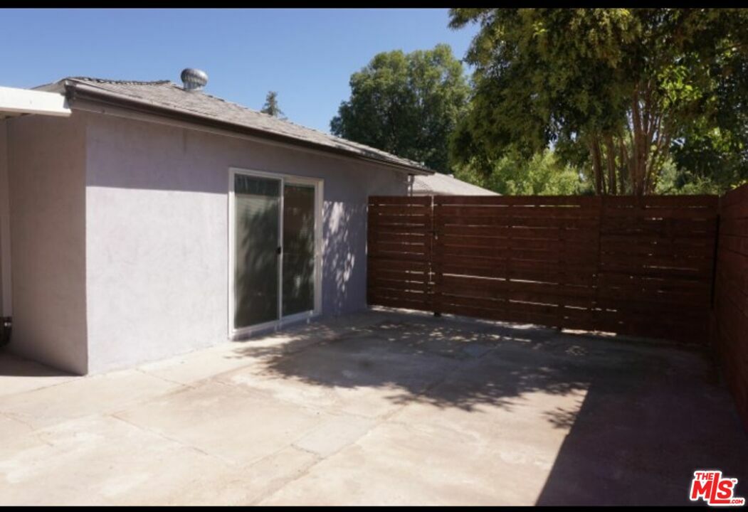 Property Photo: 7539 Enfield CA 91355